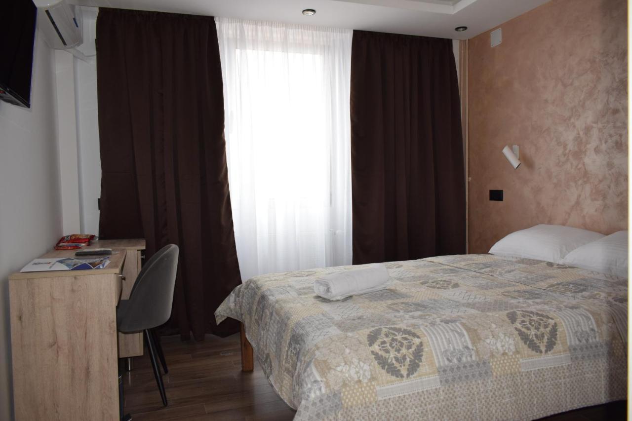 Hotel "Srbija Tis" Zaječar Kültér fotó