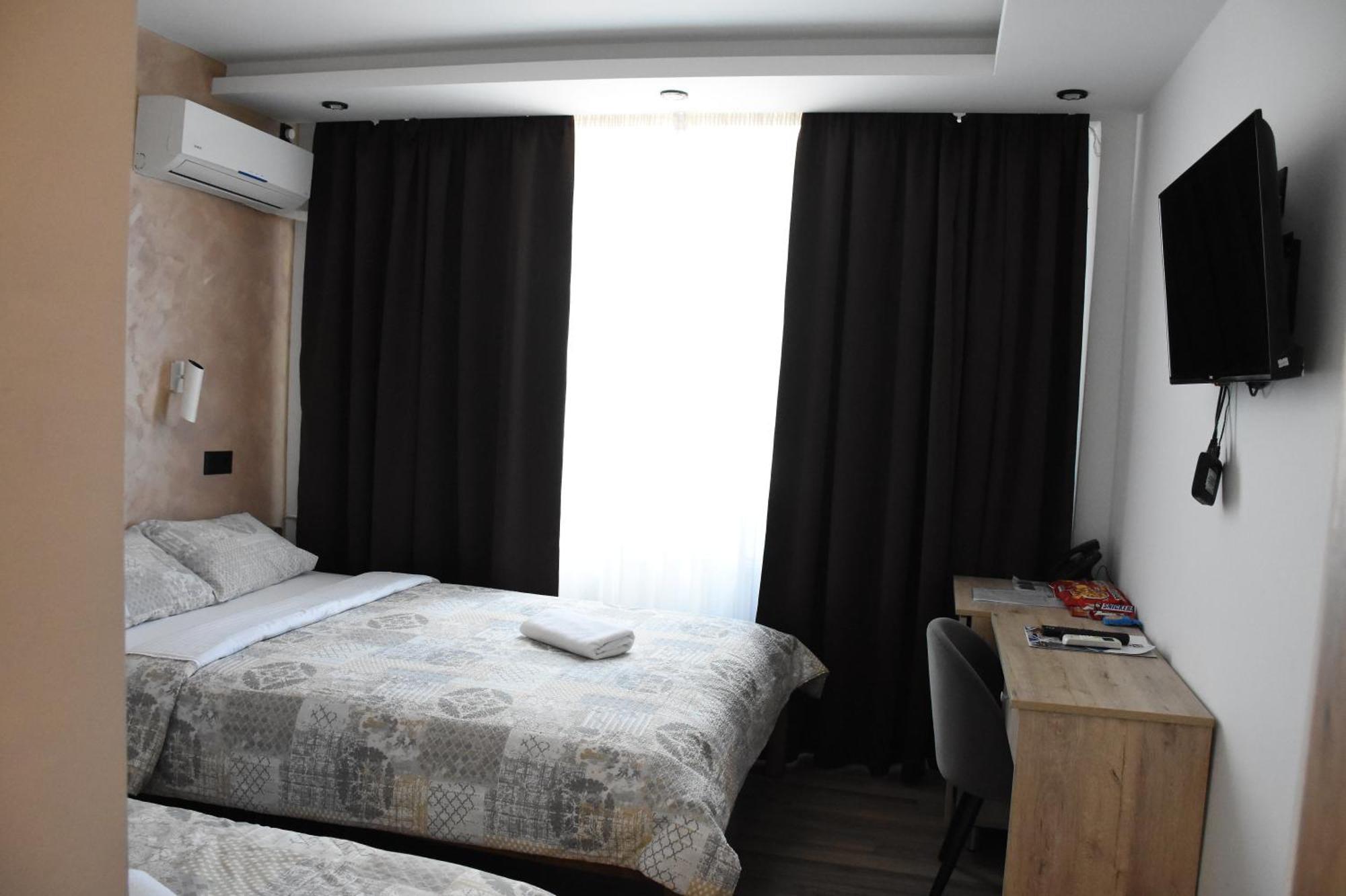 Hotel "Srbija Tis" Zaječar Kültér fotó