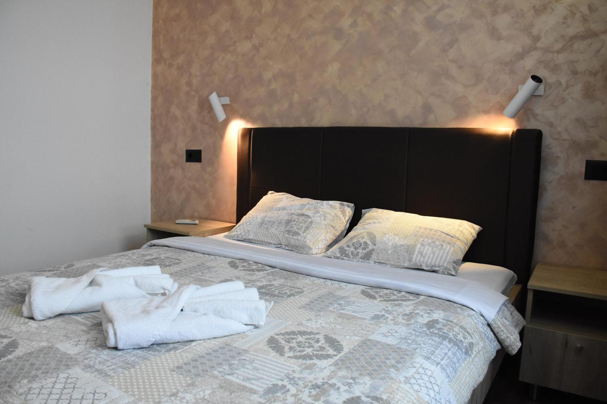 Hotel "Srbija Tis" Zaječar Kültér fotó